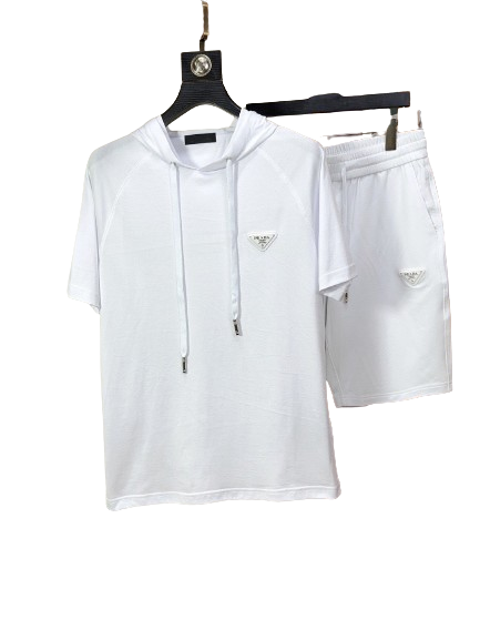 PRADA - Completo T-shirt e pantaloncini
