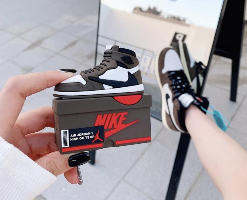 Pods Jordan Sneakers 3D + Box Nike - IperShopNY