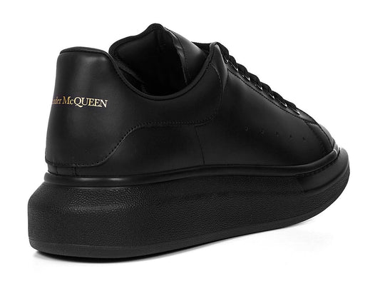 ALEXANDER McQUEEN - Sneaker Oversize All Black - IperShopNY