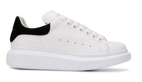 ALEXANDER McQUEEN - Sneakers Oversize in Bianco/nero Scamosciato - IperShopNY