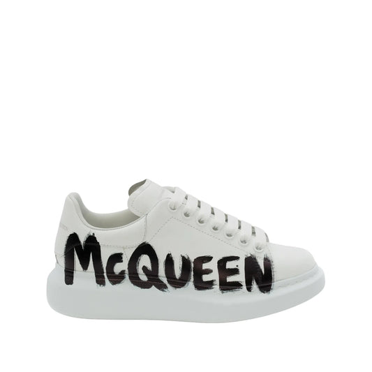 ALEXANDER McQUEEN - Sneaker Oversize McQueen Graffiti in Bianco/nero