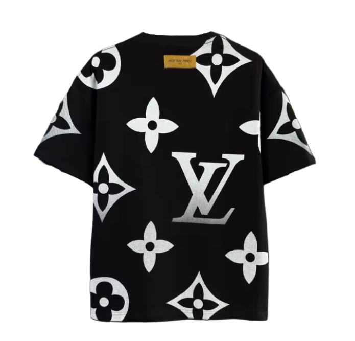 LOUIS VUITTON - Completo T-shirt e pantaloncini