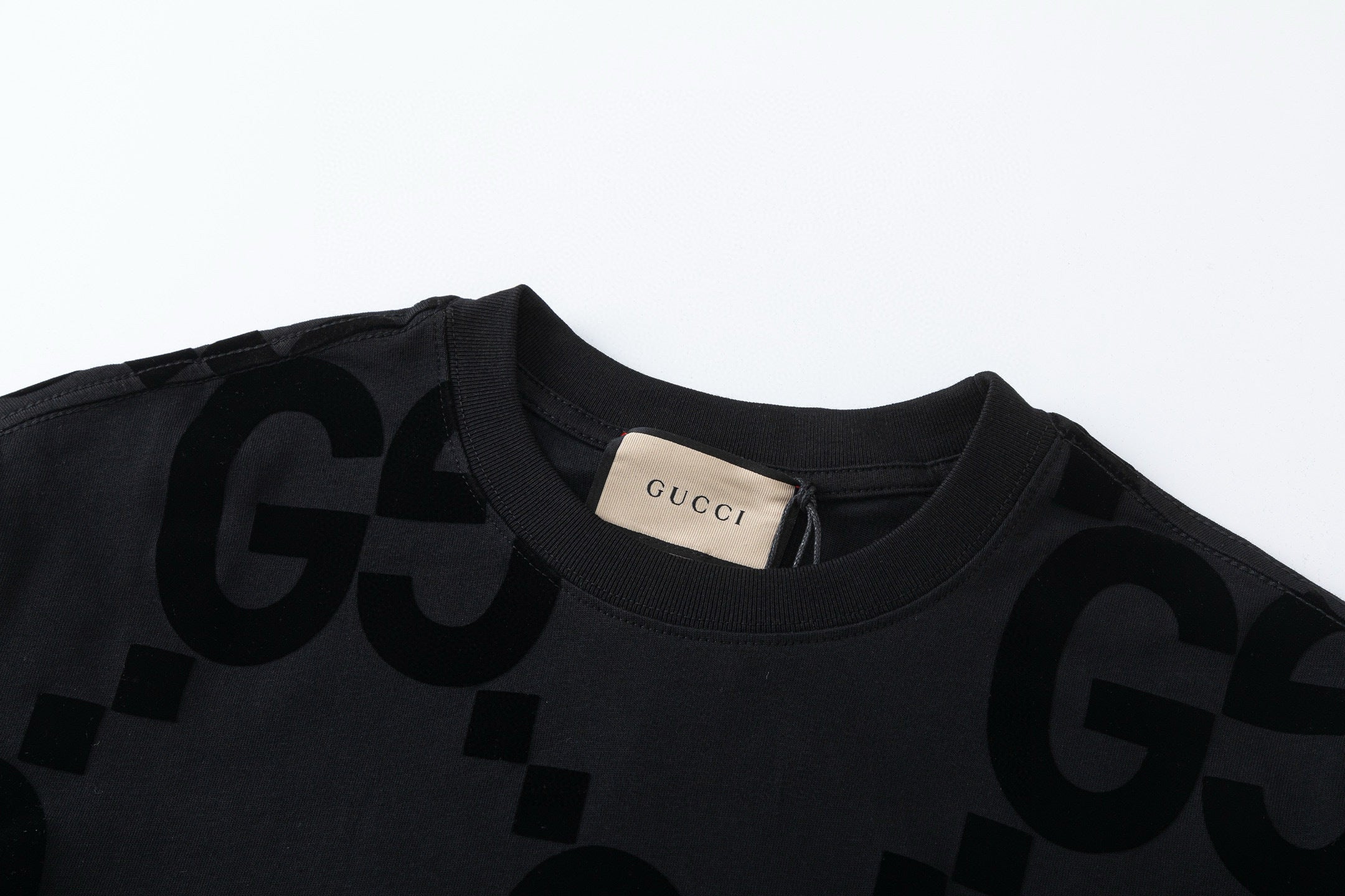 GUCCI - T-Shirt