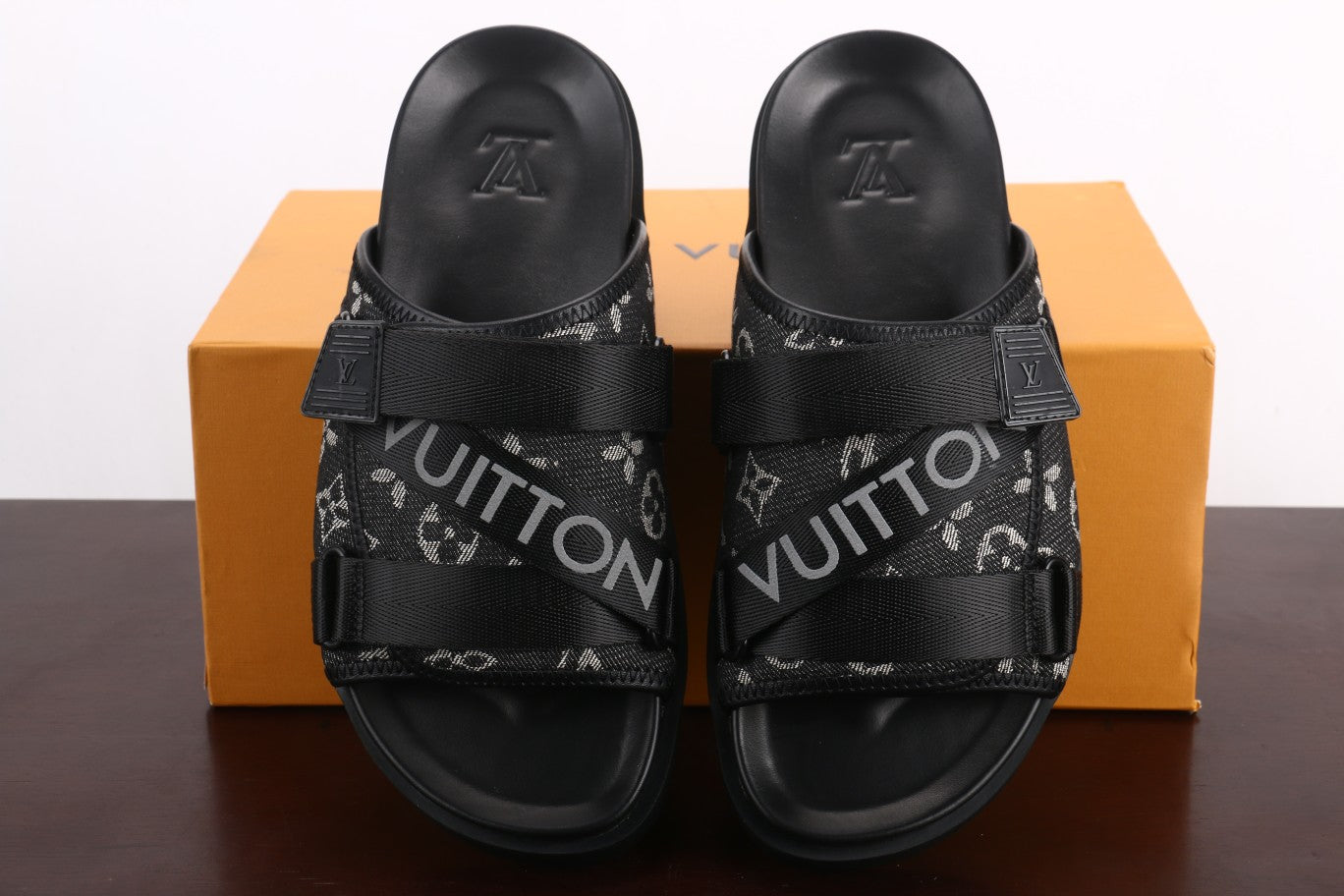 Louis Vuitton Honolulu Mule in Black for Men