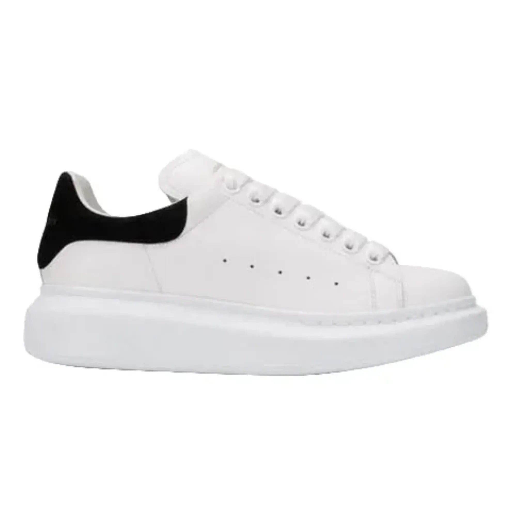 ALEXANDER McQUEEN - Sneakers Oversize in Bianco/nero Scamosciato