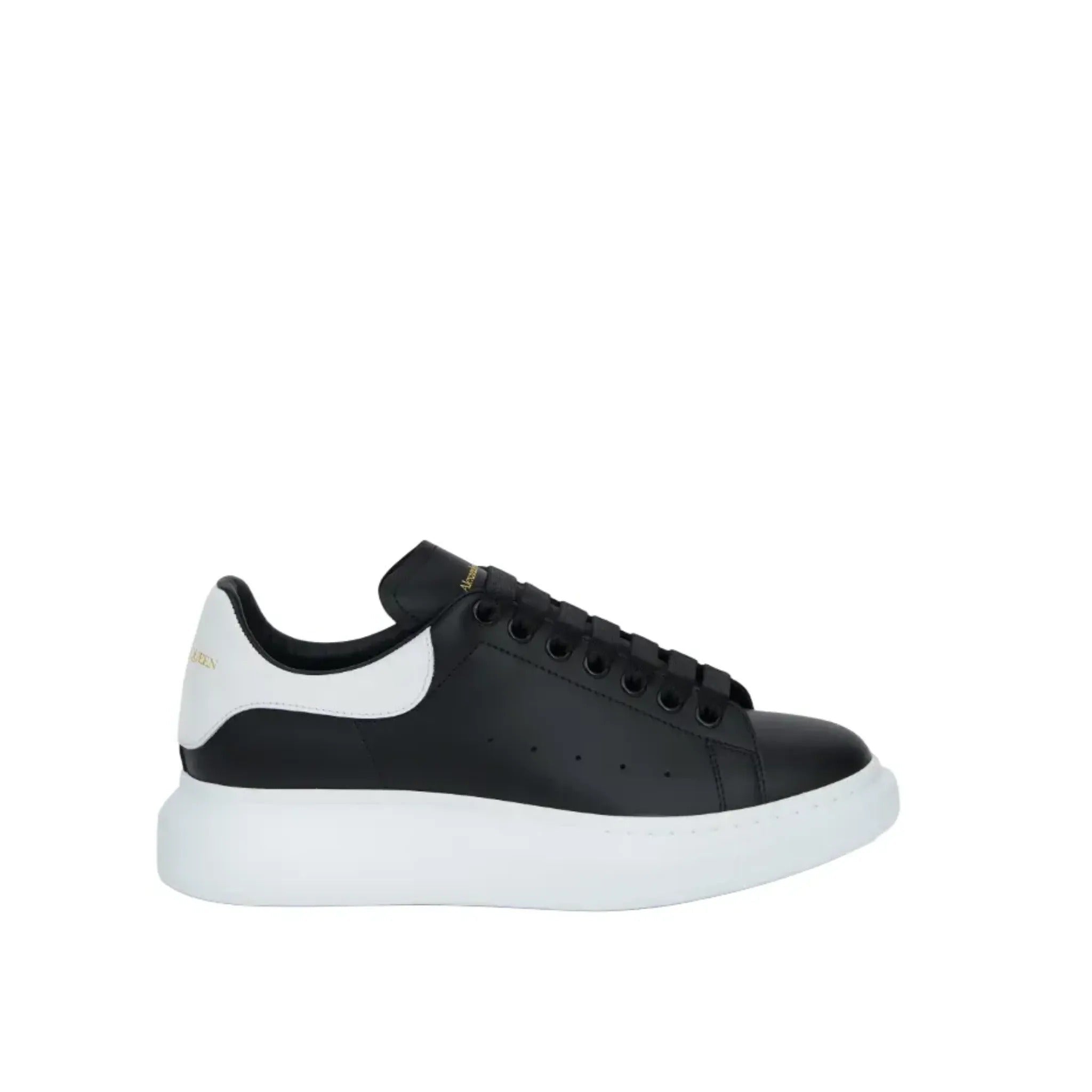 ALEXANDER McQUEEN - Sneaker Oversize Logo Gold in Nero/Bianco