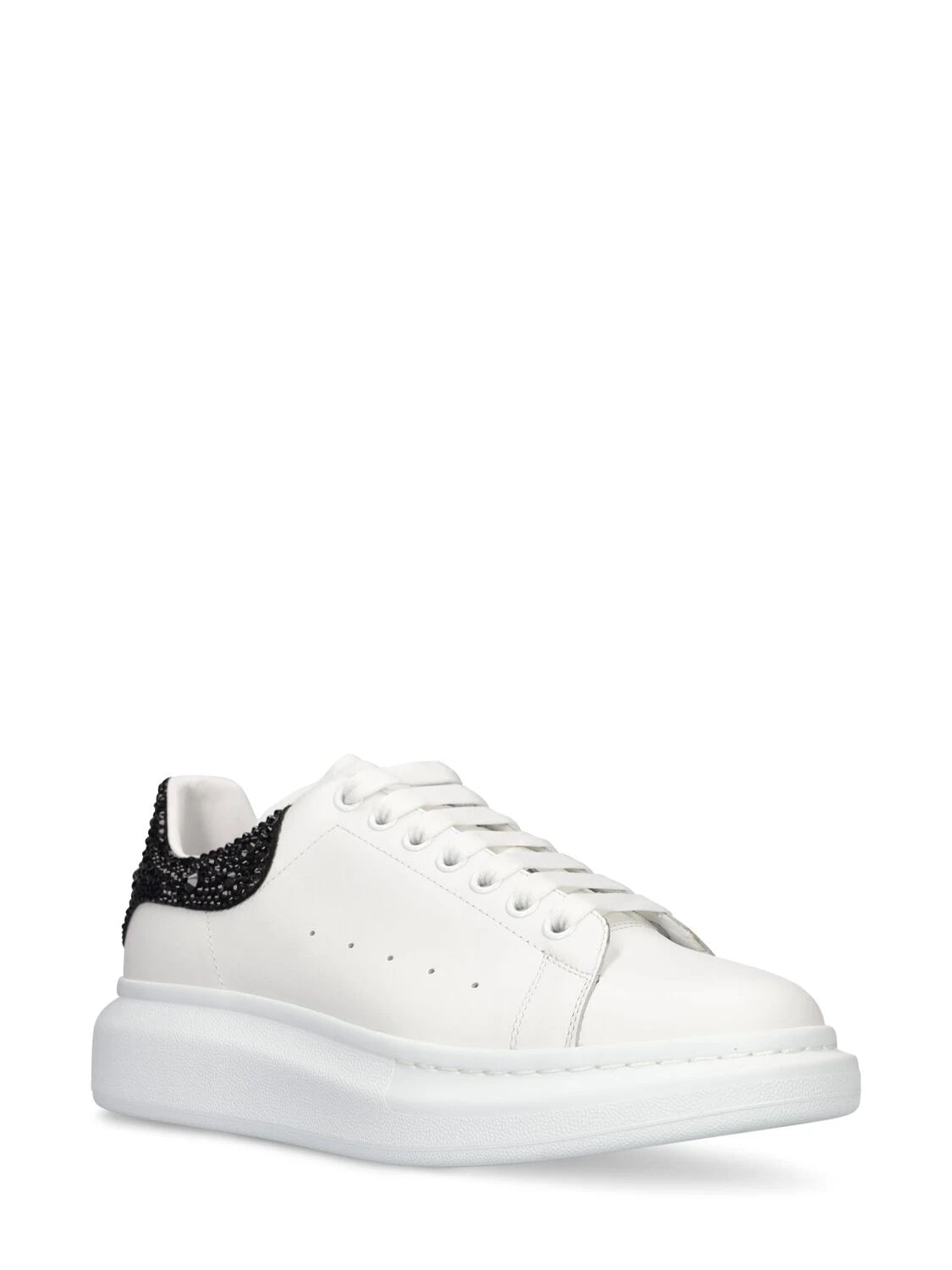 ALEXANDER McQUEEN - Sneaker Oversize in Bianco/Nero con cristalli