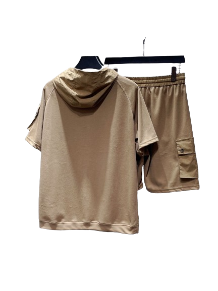 PRADA - Completo T-shirt e pantaloncini
