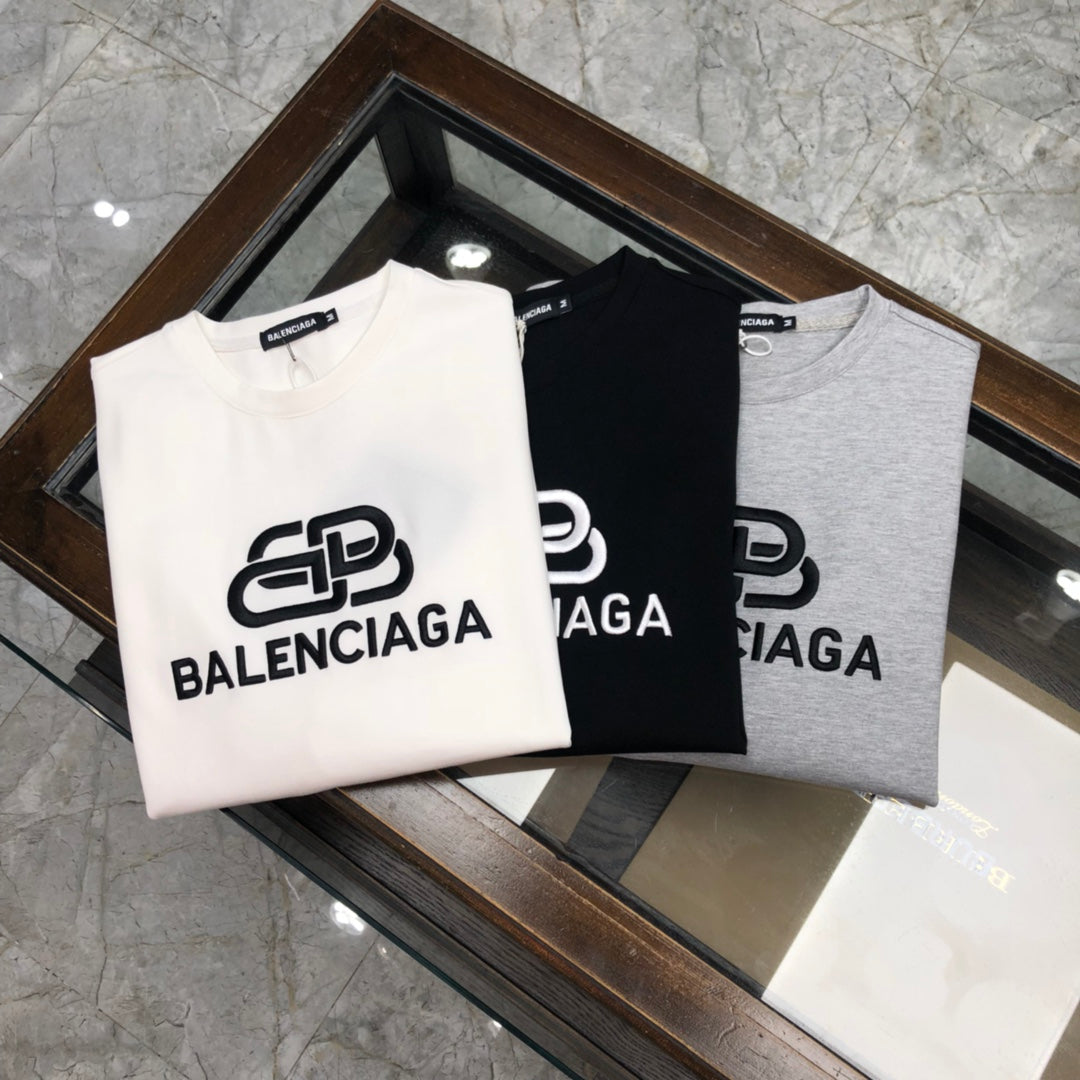 Felpa on sale grigia balenciaga